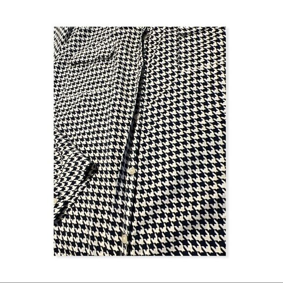 Gap Women’s Geometric Blouse Button Down Top Size Large - Picture 5 of 9